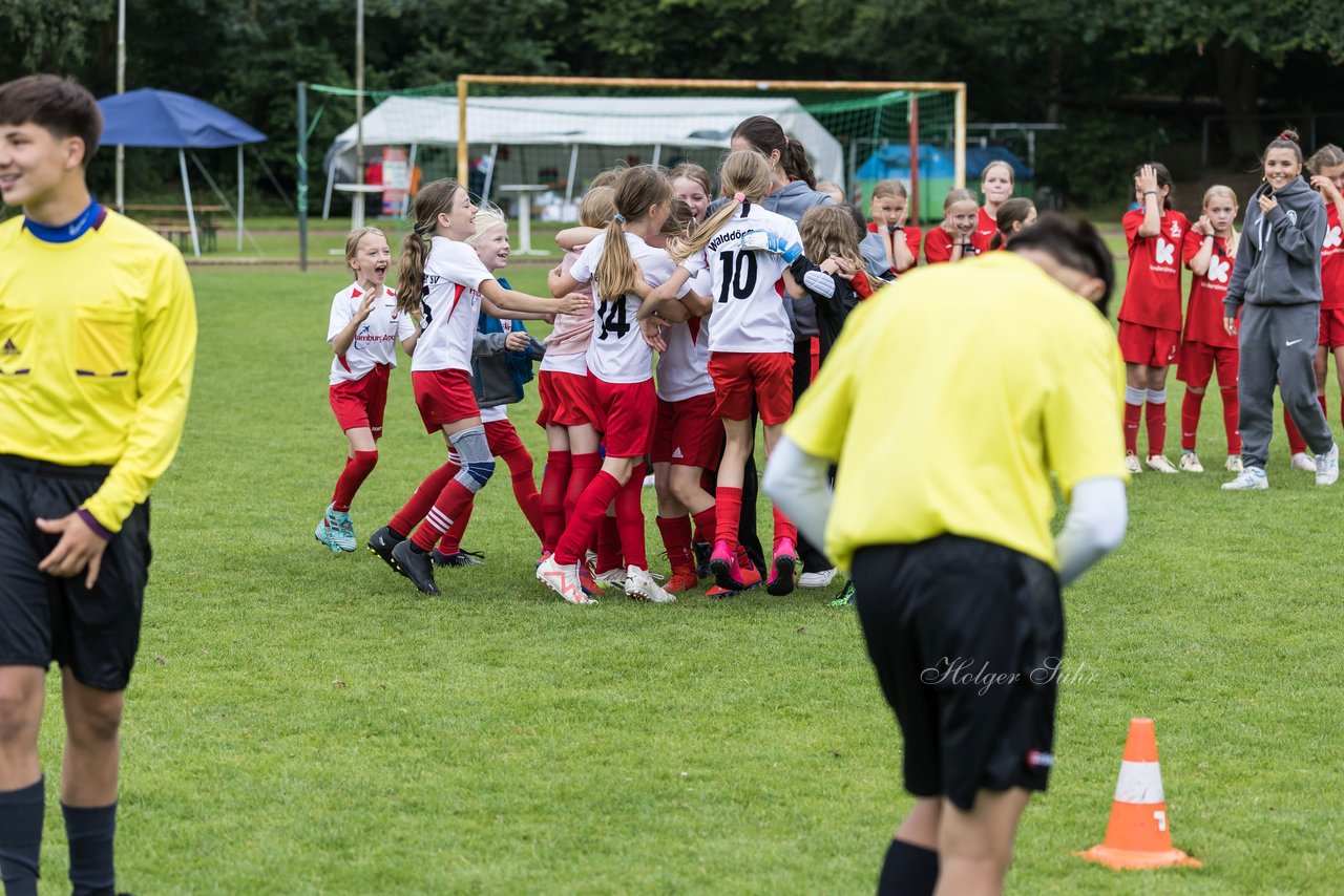 Bild 815 - Loewinnen Cup